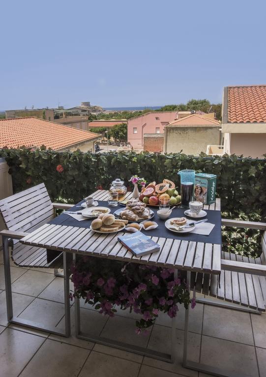 Residenza Piccolo Eden Lägenhet Bosa Marina Exteriör bild